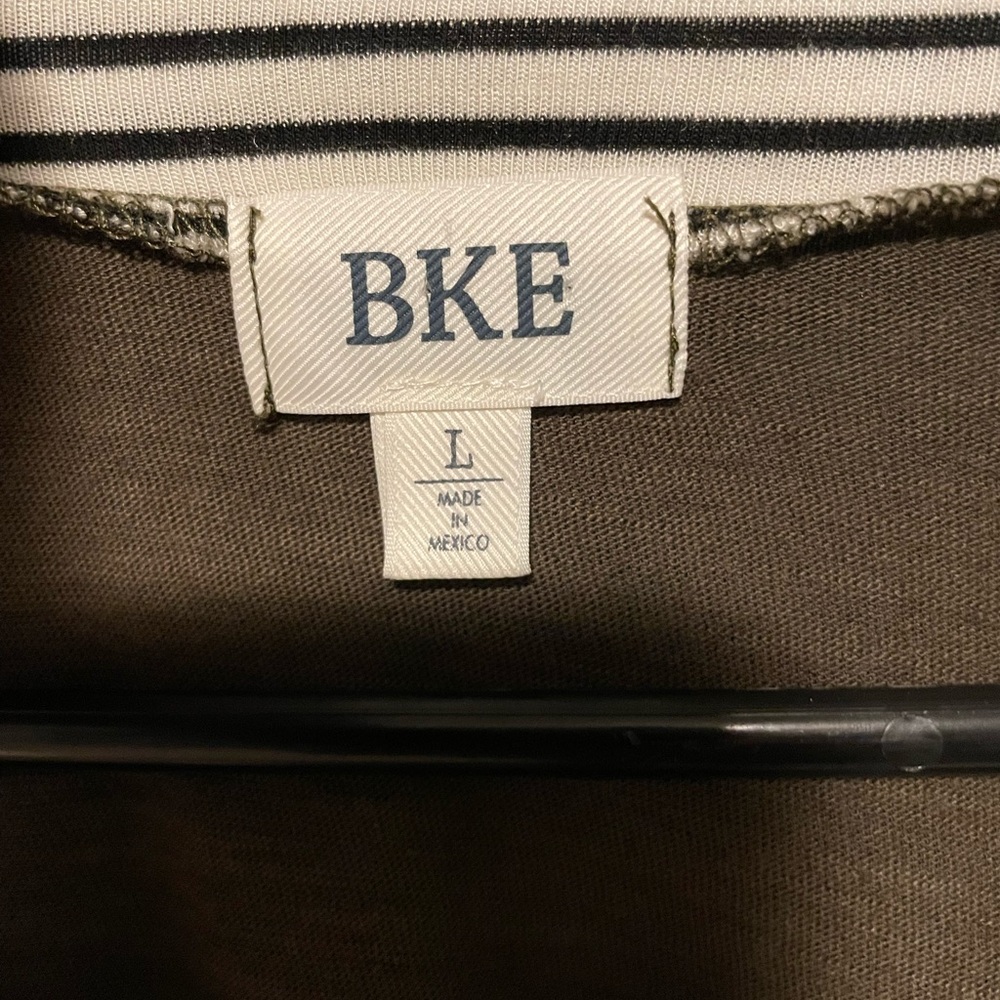 BKE Long Sleeve - Picture 2 of 5